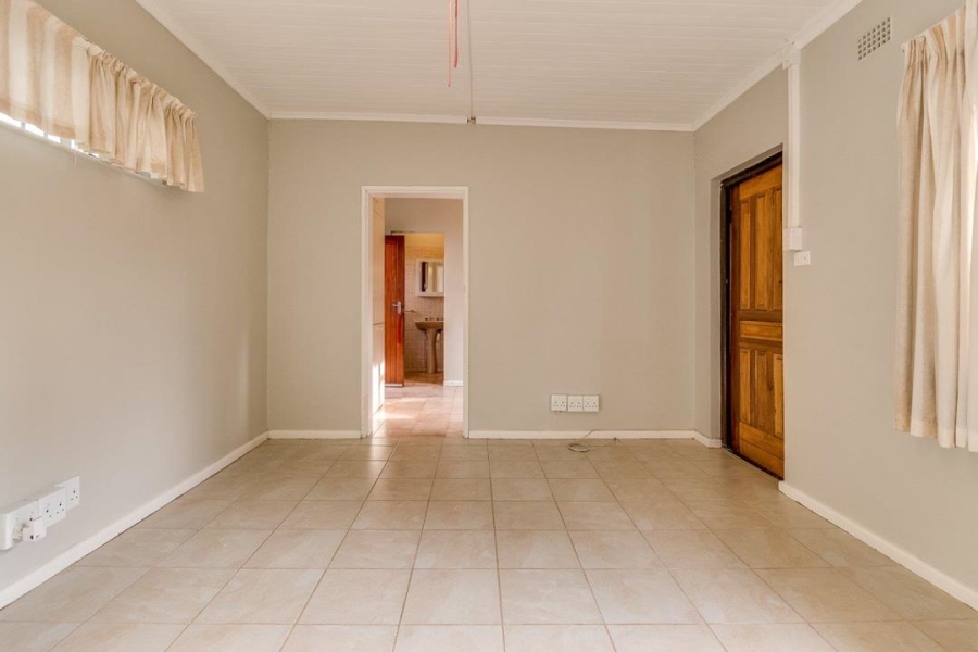 To Let 1 Bedroom Property for Rent in Stellenberg Western Cape